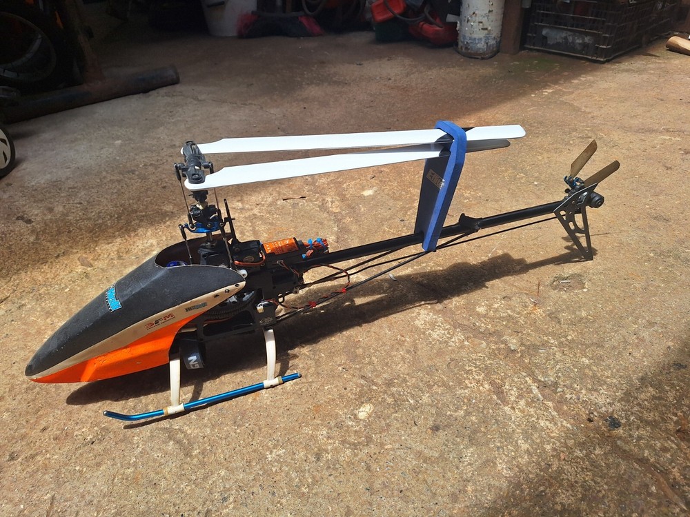 e flite blade 400 3d helicopter