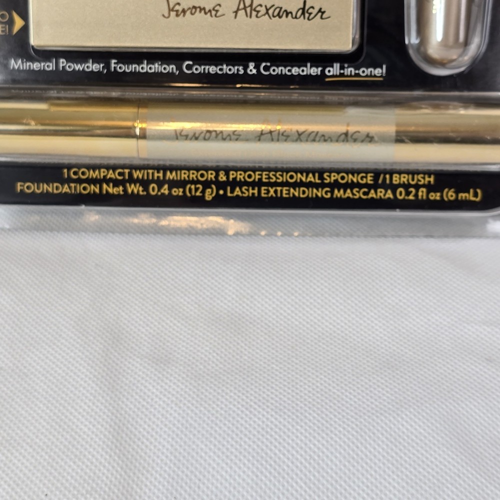 Jerome Alexander MagicMinerals Conceals & Covers Foundation & Mascara - Medium