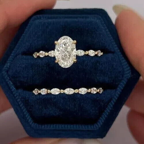 Oval Cut 2.5CT Lab Grown Diamond Bridal Engagement Ring Set In 14k Yellow Gold