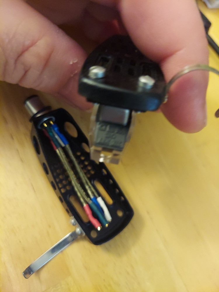 QLM 30 Mk III cartridge on Technics type headshell + Extra