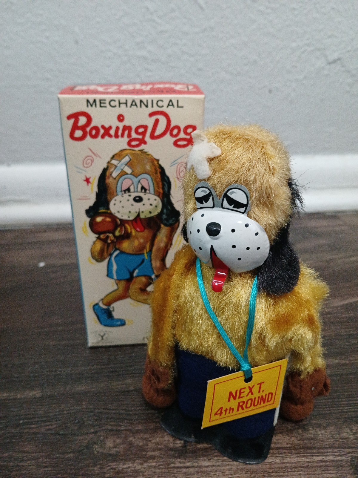 Vintage Yonezawa Japan Wind Up Mechanical Boxing Dog Toy With Original Box
