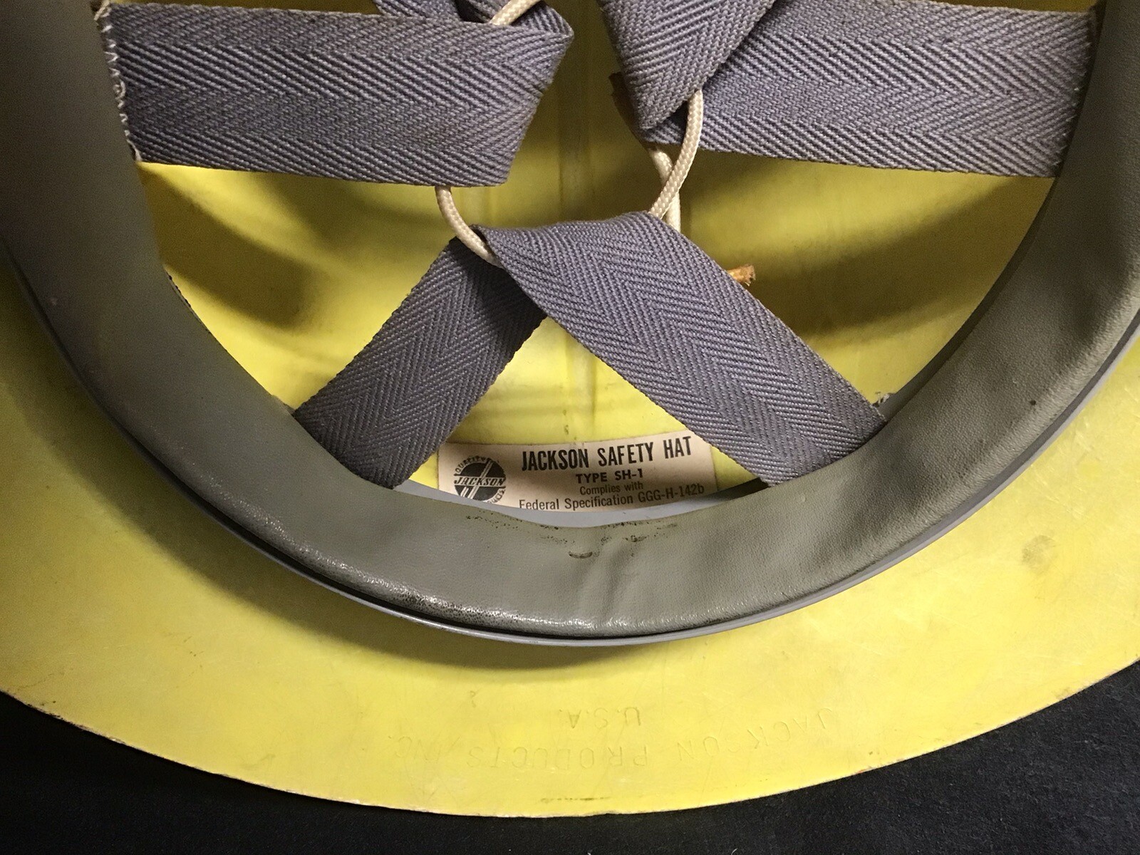 Vintage Jackson Hard Hat SH-1 Fiberglass Full Brim Safety Yellow 1950’s Cool 😎