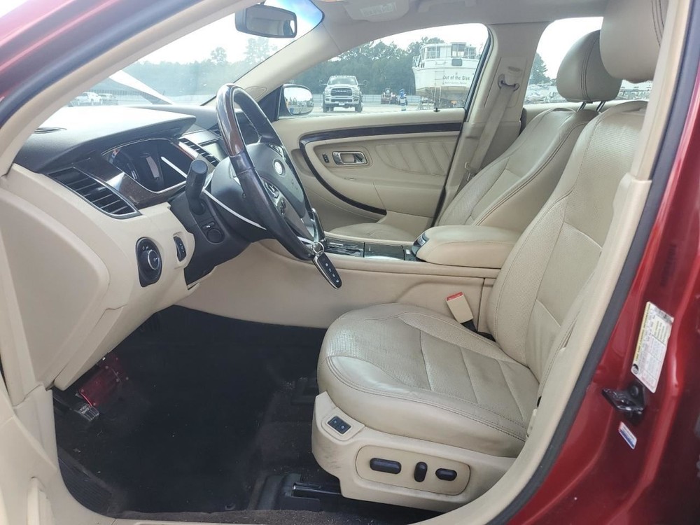 TAURUS 2013 Glove Box 4908414