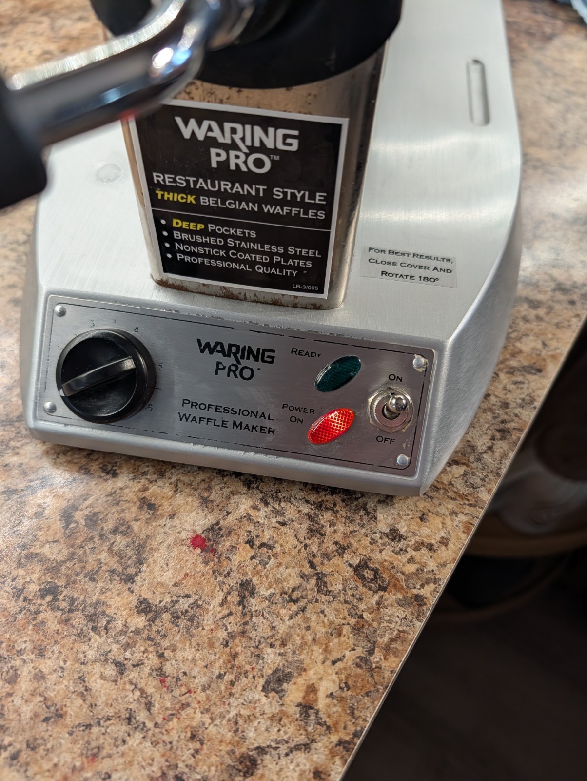 Waring Pro Waffle Maker Belgian WMK300 Stainless Steel Rotating Professional