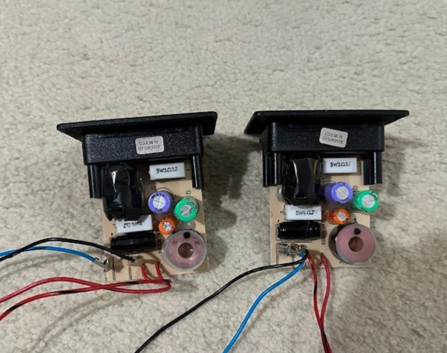 pair of two infinity reference two way speaker crossover