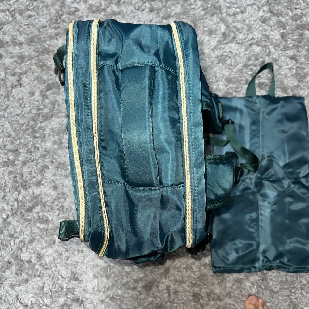 Minoru Weekender Overnight Daypack Green Flight Approved Size TSA Friendly ￼￼