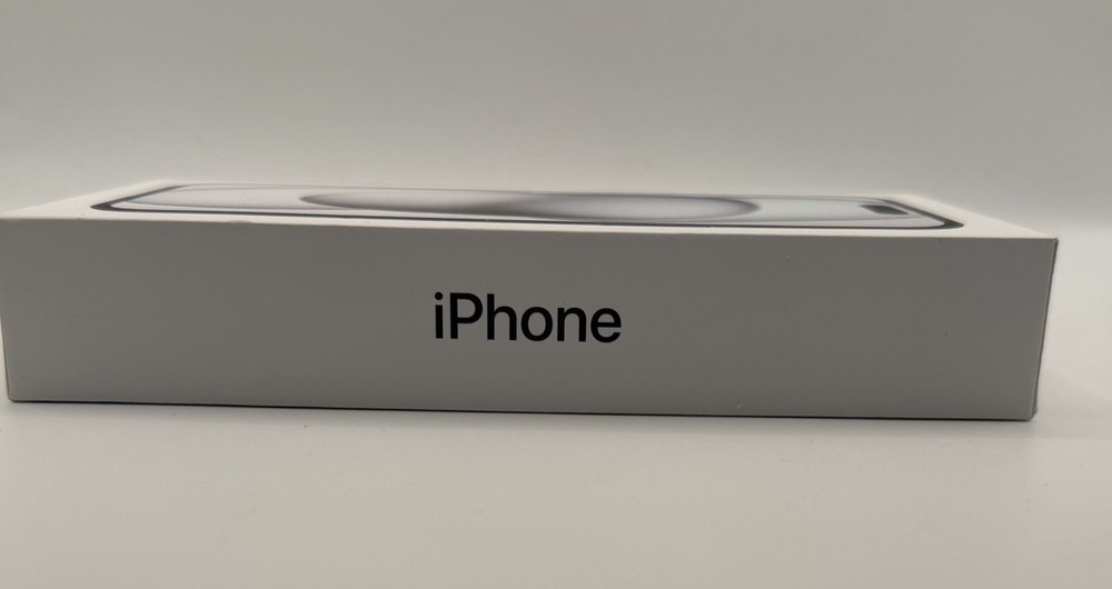 Apple iPhone 15 (BOX ONLY)