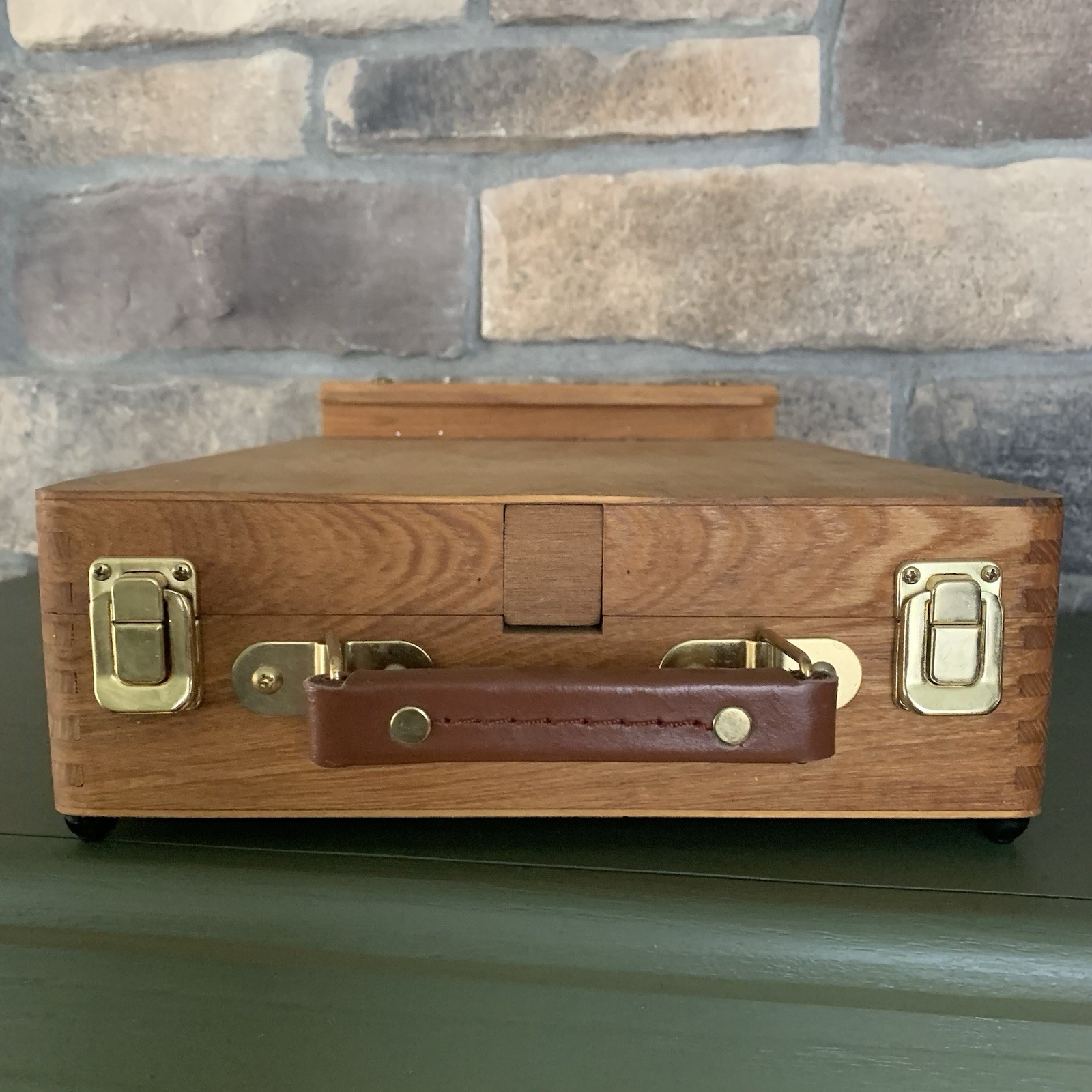 Soho Wooden Tabletop Easel Lightweight Foldable Artist Tool