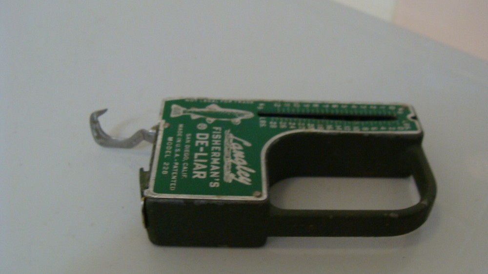 Langley Fisherman's Scale De-Liar Model 228