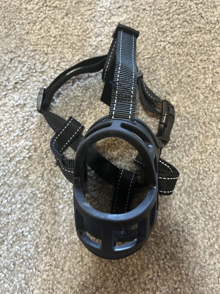 Size 4 Dog Muzzle Silicone Basket Adjustable Strap Black Durable