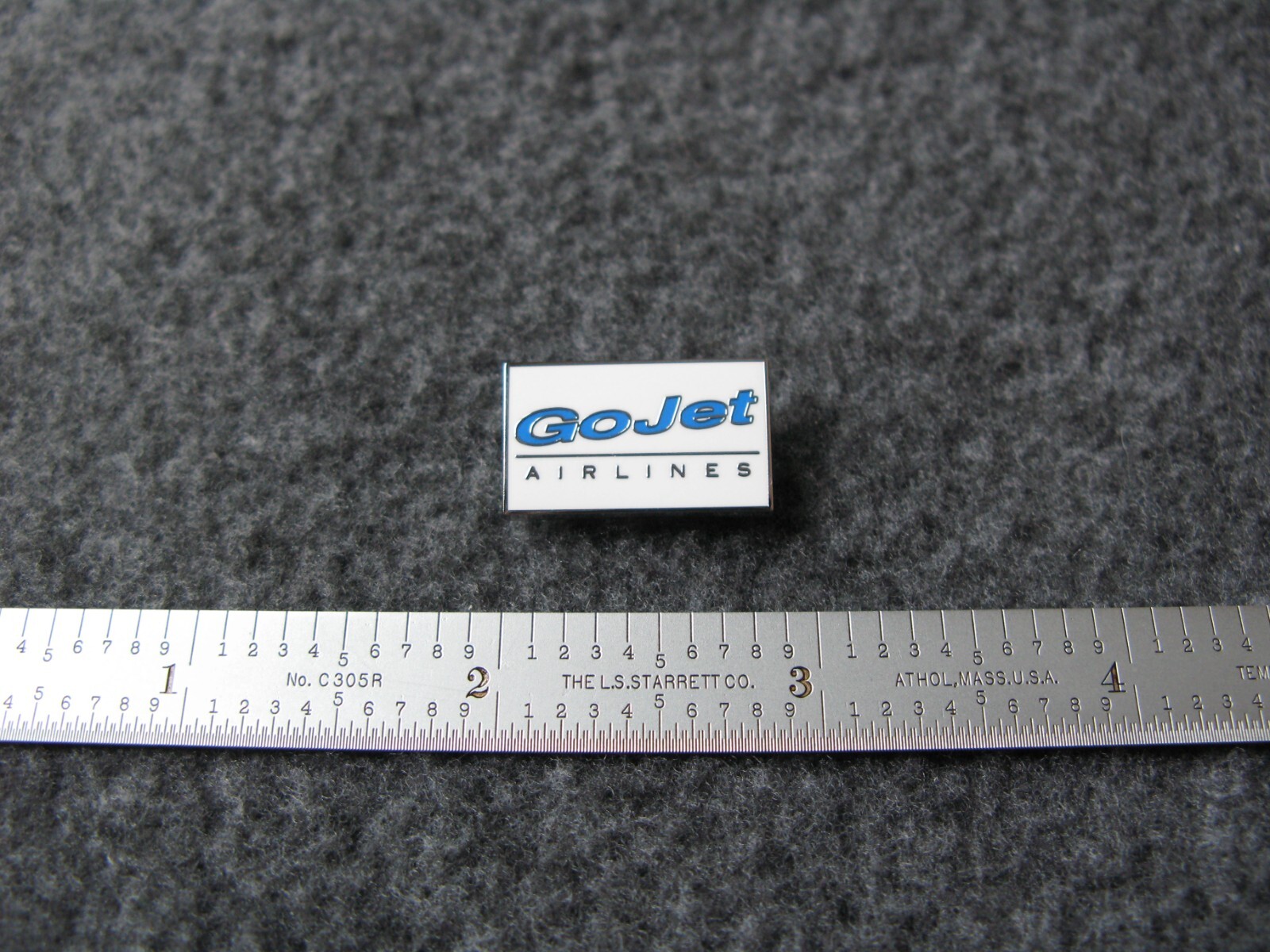 GOJET AIRLINES LOGO PIN