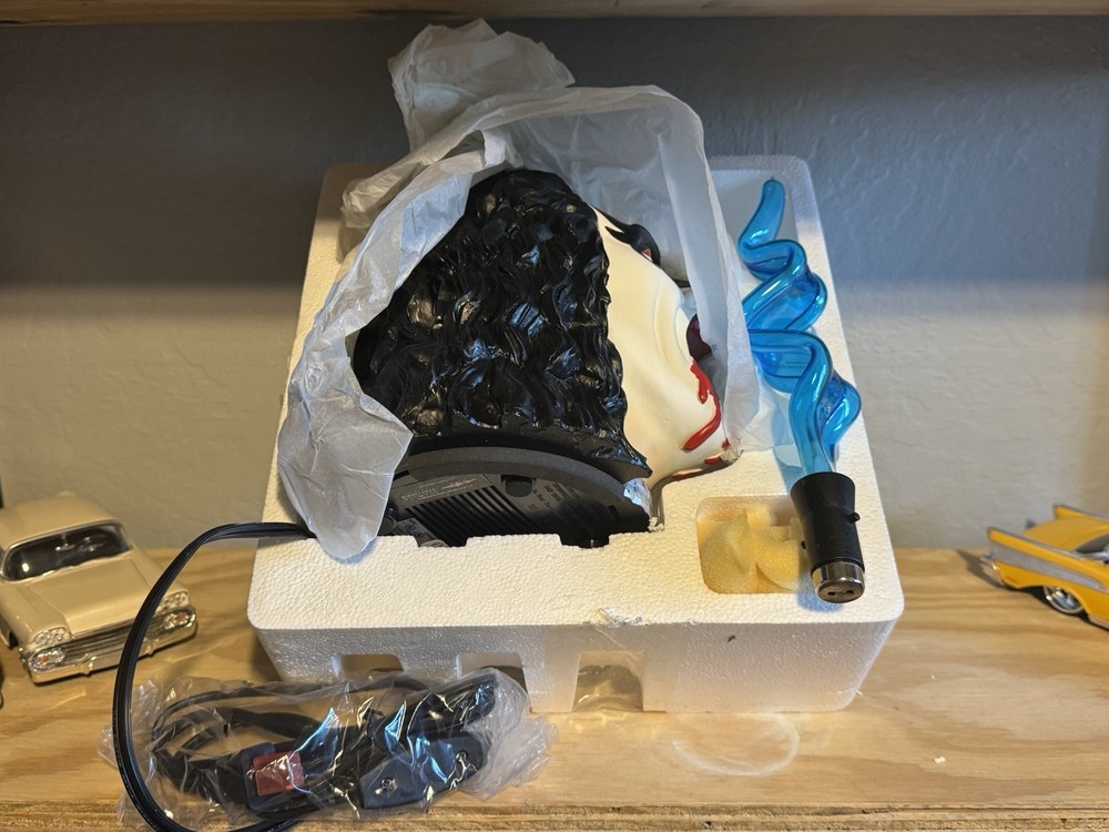 Official Kiss License Plasma Light Gene Simmons MIB