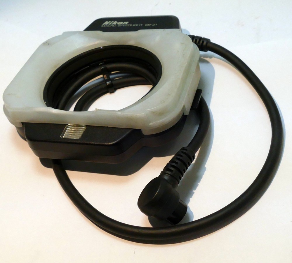Nikon Speedlight SB-21 Ring Light/Macro Flash for Close-Up Nikon