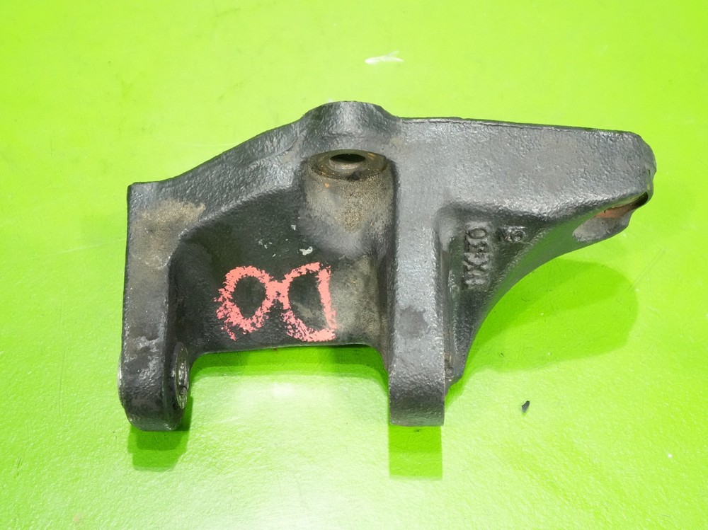 90-93 Integra OEM lower bottom alternator mount bracket support