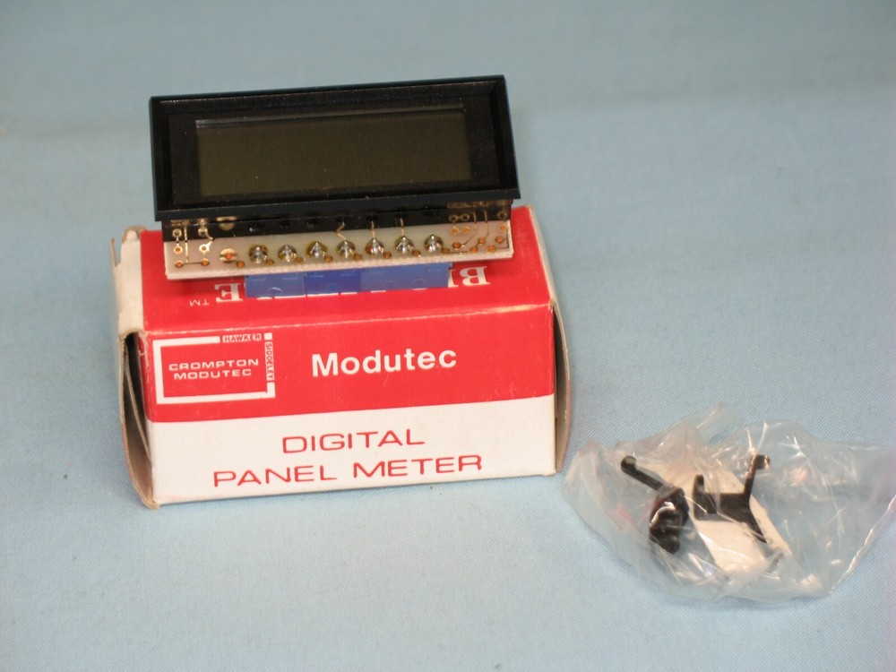 MODUTEC ~ MODEL # BL131302 ~ DIGITAL PANEL METER ~ NOS