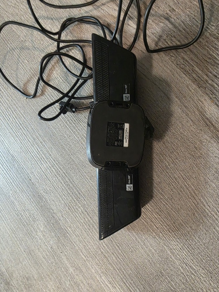Microsoft Xbox 360 Kinect Motion Camera Sensor Black Wired For Xbox 360 Console