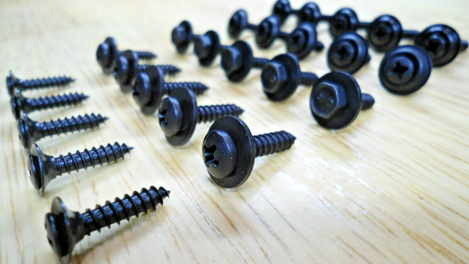 65 NEW BLACK INTERIOR/EXT SCREWS! FITS GM GMC/CHEVY PICKUP C1500 K10 S10 C10 ETC