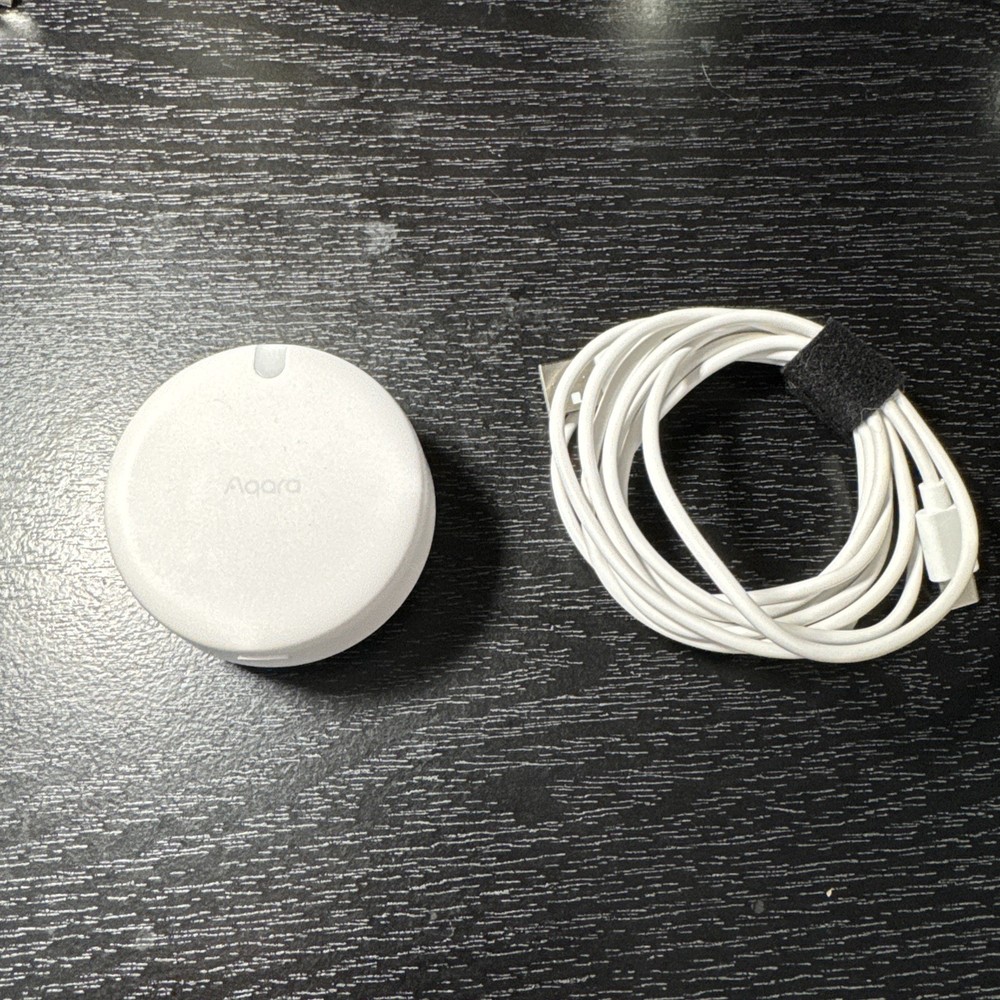 Aqara Presence Sensor FP2 Wi-Fi Wired Multi-Zone Motion Detector