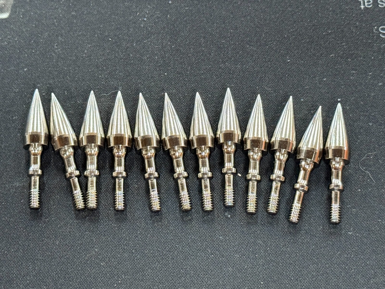 12 Easton Match Grade Field Points 5/16  100 grain 12pk New