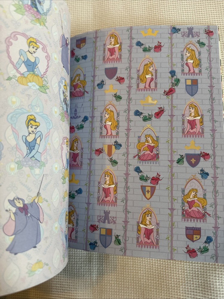 Making DISNEY SCRAPBOOK Pages Guidebook 40 Sheets 68 Sample Pages Techniques NEW