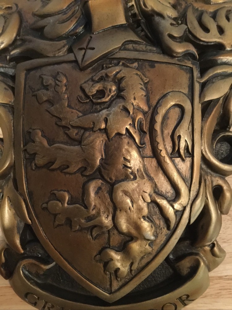 Harry Potter Gryffindor Crest/ Shield Hanging