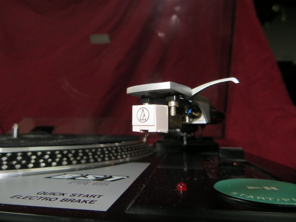 DJ Turntable - BST PR 95