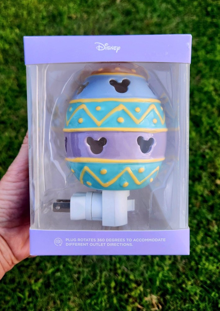 DISNEY Mickey Mouse Cutout Ceramic Nightlight Plug Rotates 360° Easter Egg NIB!
