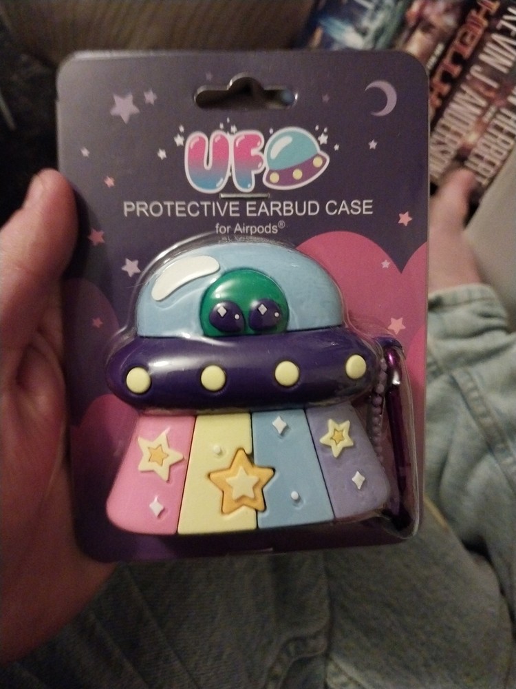 UFO Silicone Alien Earbud Case