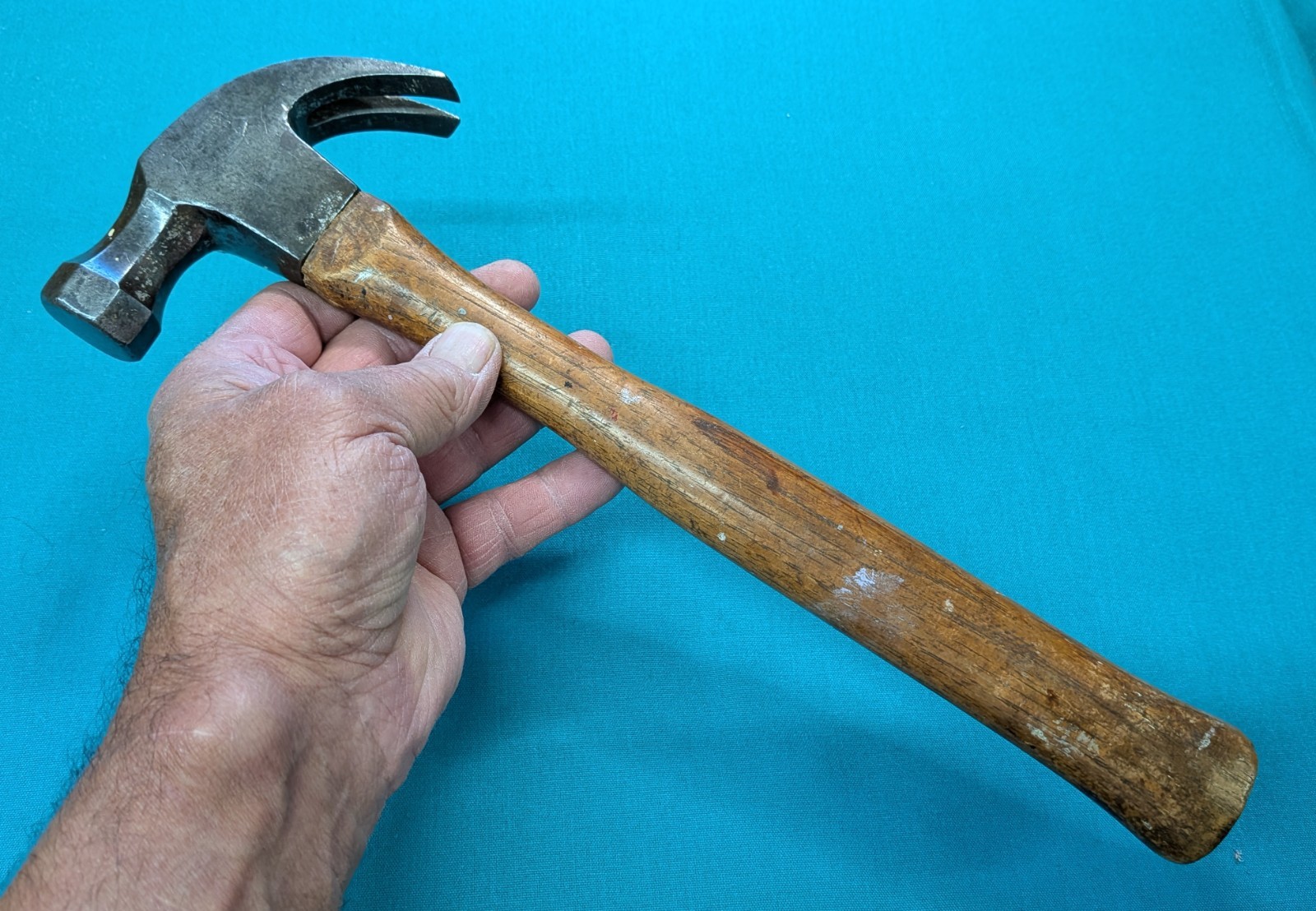 1940's Wards Master Quality Curved Claw Hammer 22 oz. Total