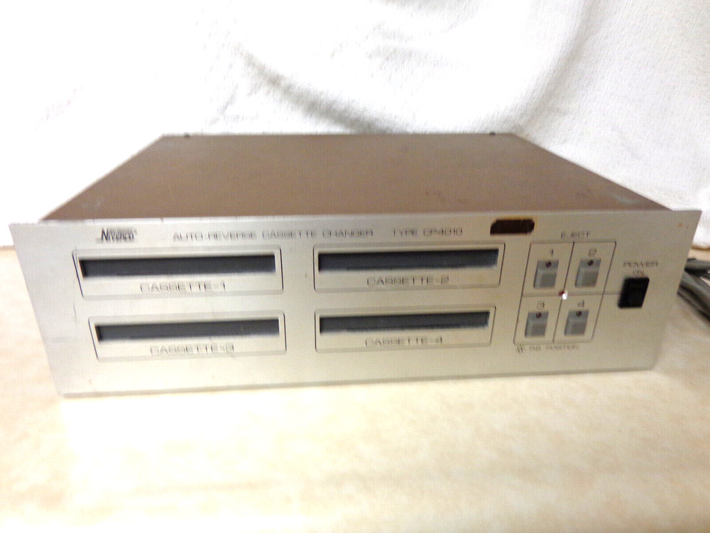 Auto-Reverse 4 Cassette Changer by Niverco Type Cp 4010