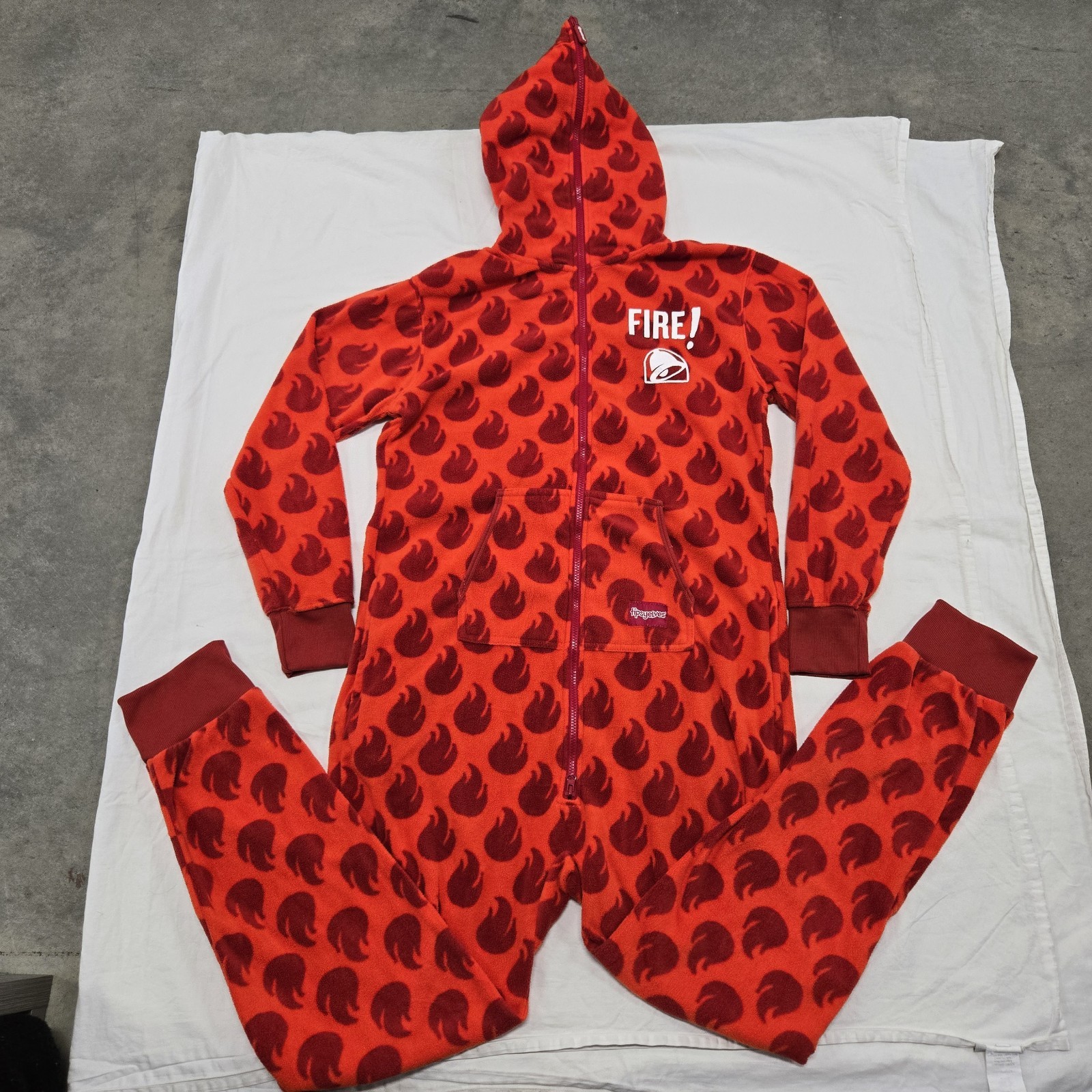 EUC Adults LARGE Taco Bell Fire Hot Sauce x Tipsy Elves Jumpsuit Pajamas One Pc.