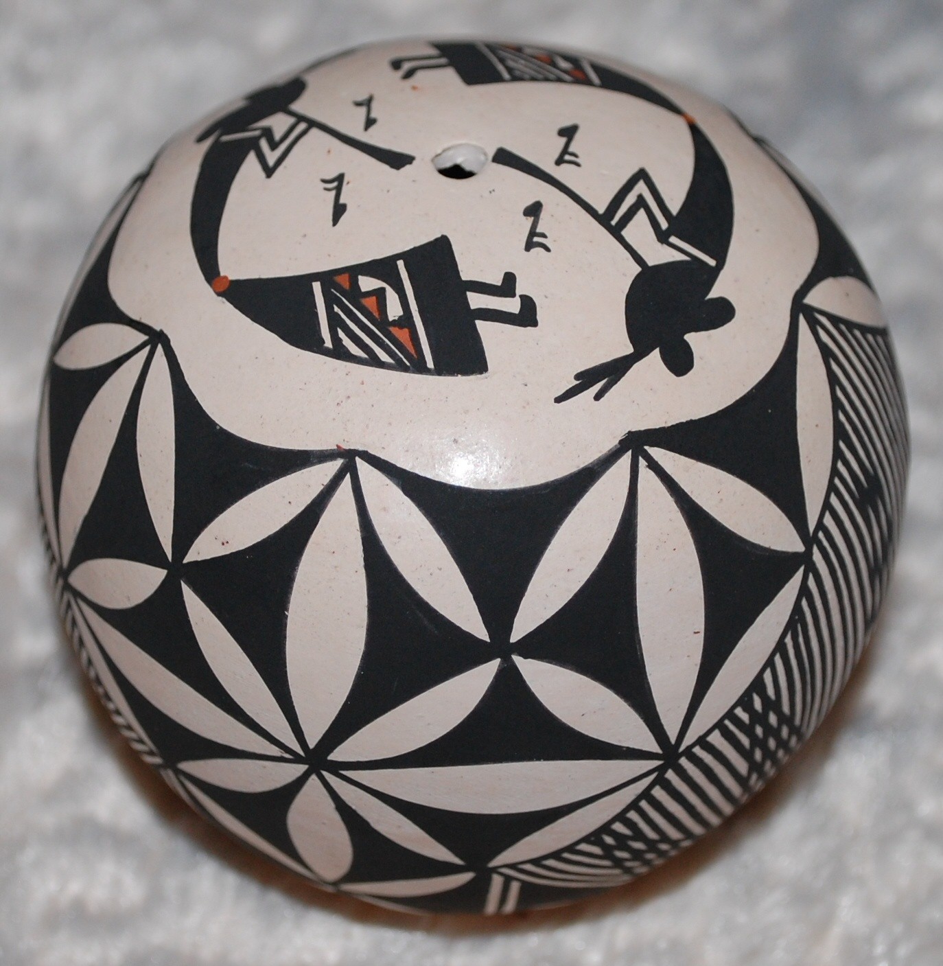 Acoma Seed Jar, Fine Line paint w/ Kokopelli-3.25 tall-3.25 diameter-V. Seymour