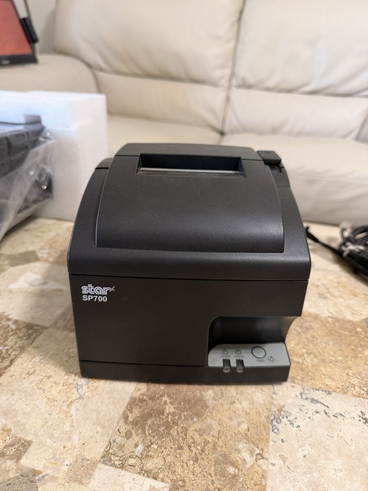 New Toast TT200 POS System Touch Screen W/ Printer, & Register