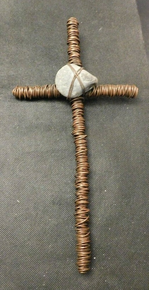 Wire and Stone Cross - Very Nice - e1495txx
