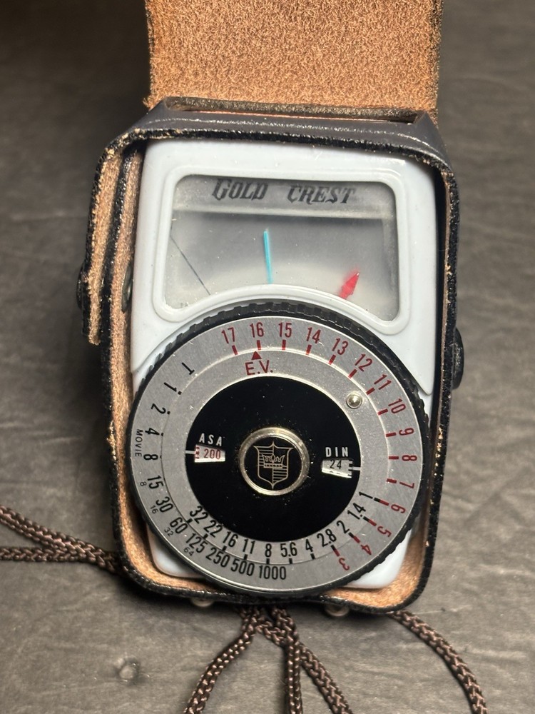 Vintage Gold Crest Camera Light Meter with Leather Snap Close Case