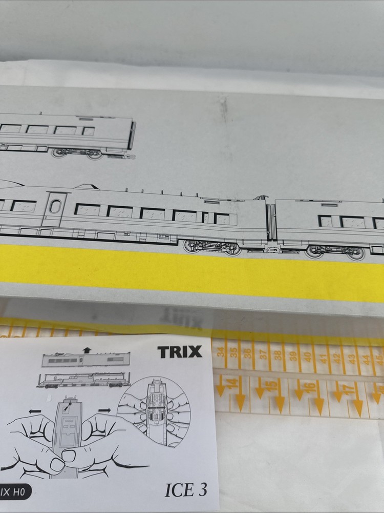 Trick Ho 22560 ICE 3 Powered Rail car Train