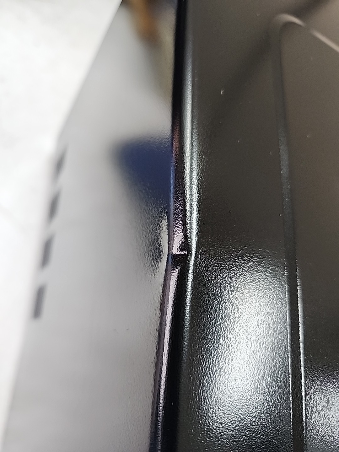 NEW Black & Decker Digital Microwave Oven w/Turnable Push-Button Door 0.9 Ft.