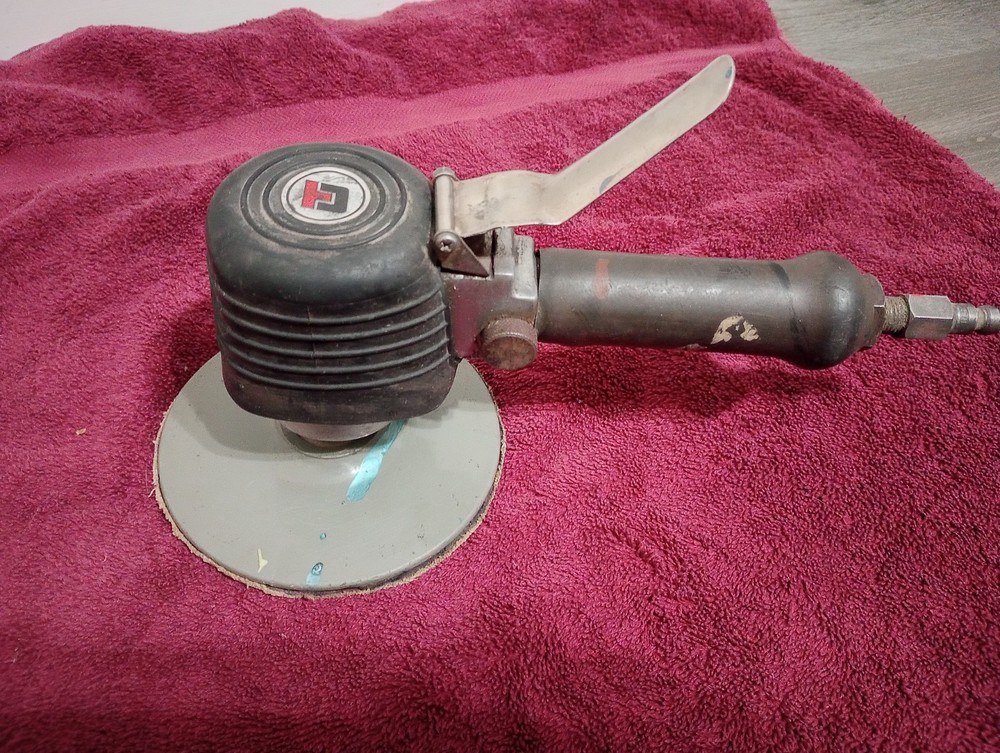 UNIVERSAL TOOL #VT2103, Dual Action DA AIR Sander Pneumatic