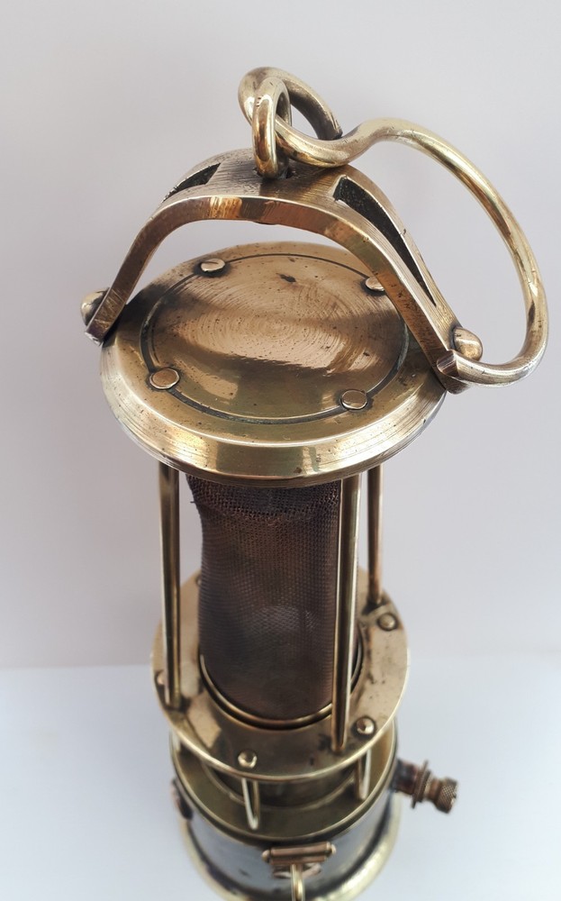 Miners lamp / Mines Rescue.