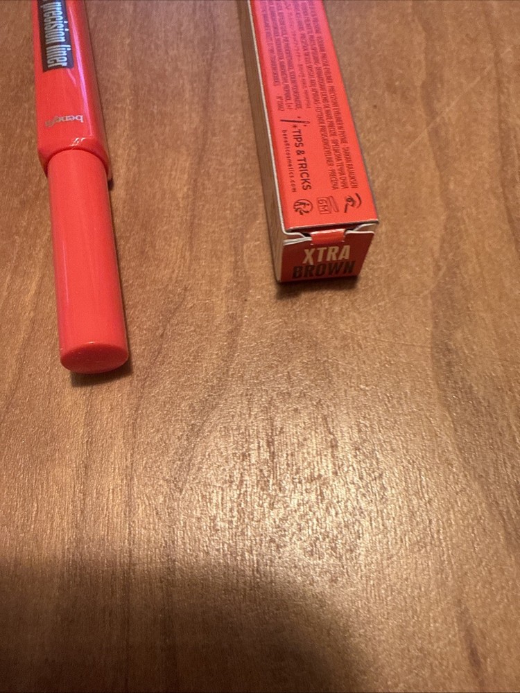 Benefit Extreme Precision Liner BROWN