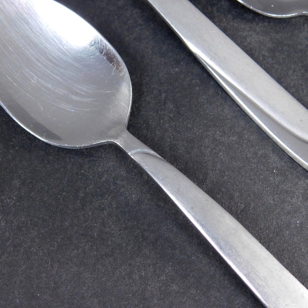 Oneida Madeline 4 Teaspoon Glossy Satin Stainless Flatware