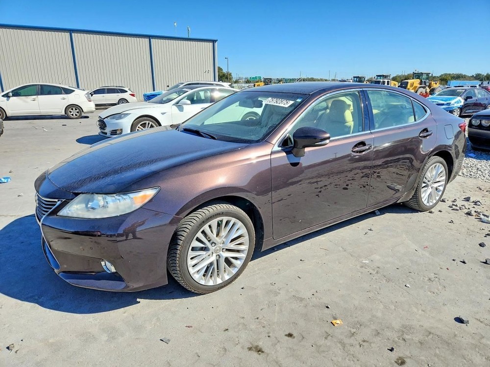 ES350     2013 Glove Box 5010582