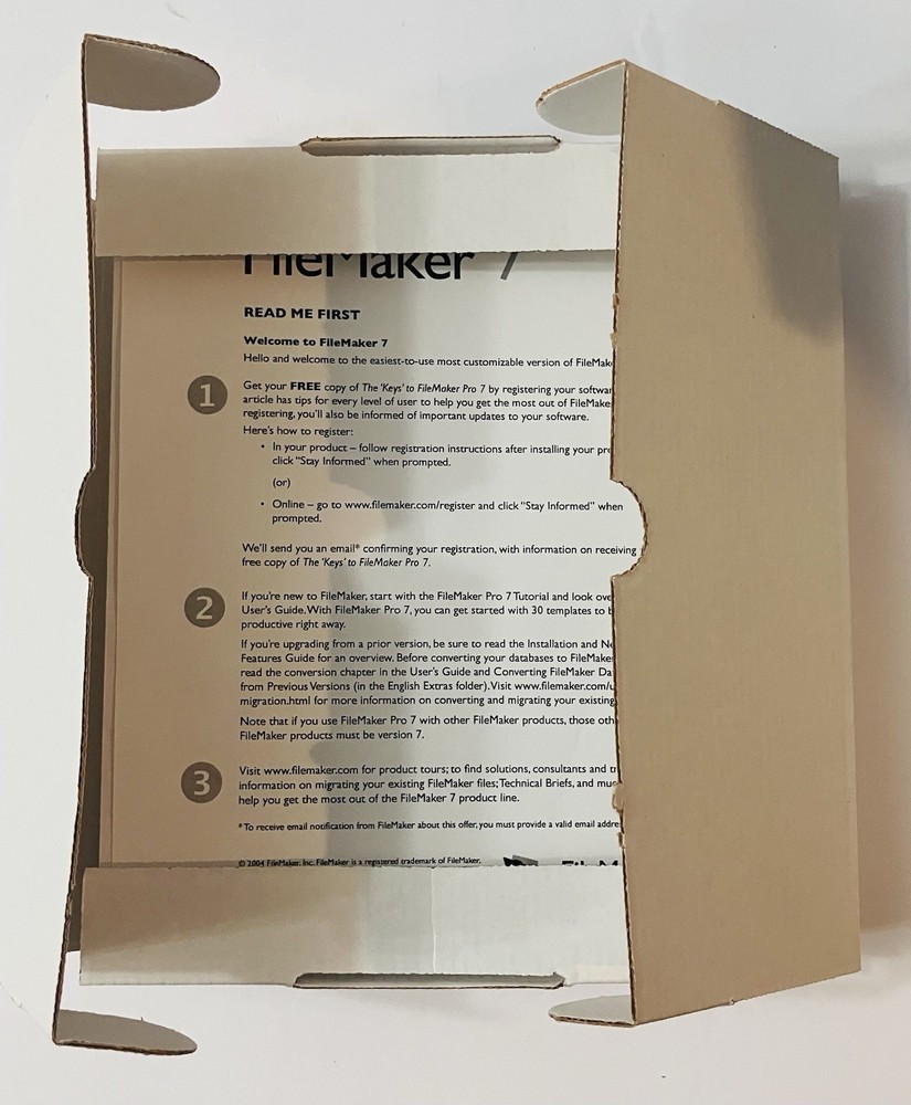 FileMaker Pro 7 Upgrade Retail Box 2004 Mac/Win Multilingual Complete