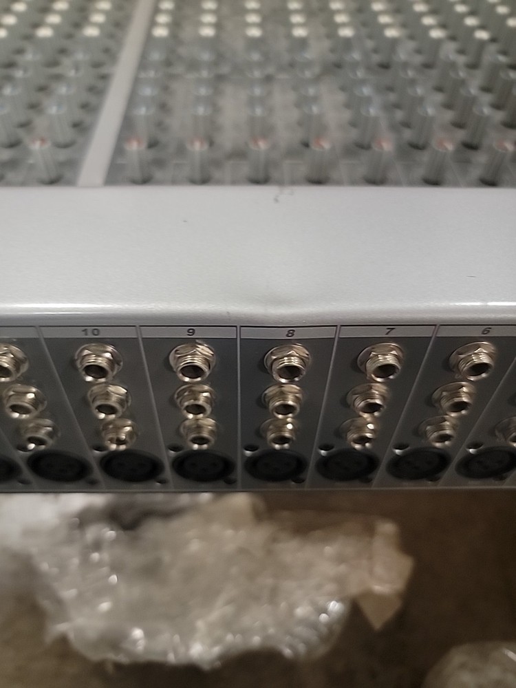 Phonic MR 3243 Mixer