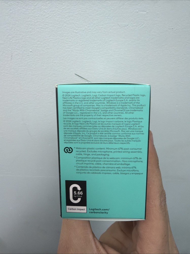 Logitech - C920s Pro 1080 Webcam with Privacy Shutter - Black