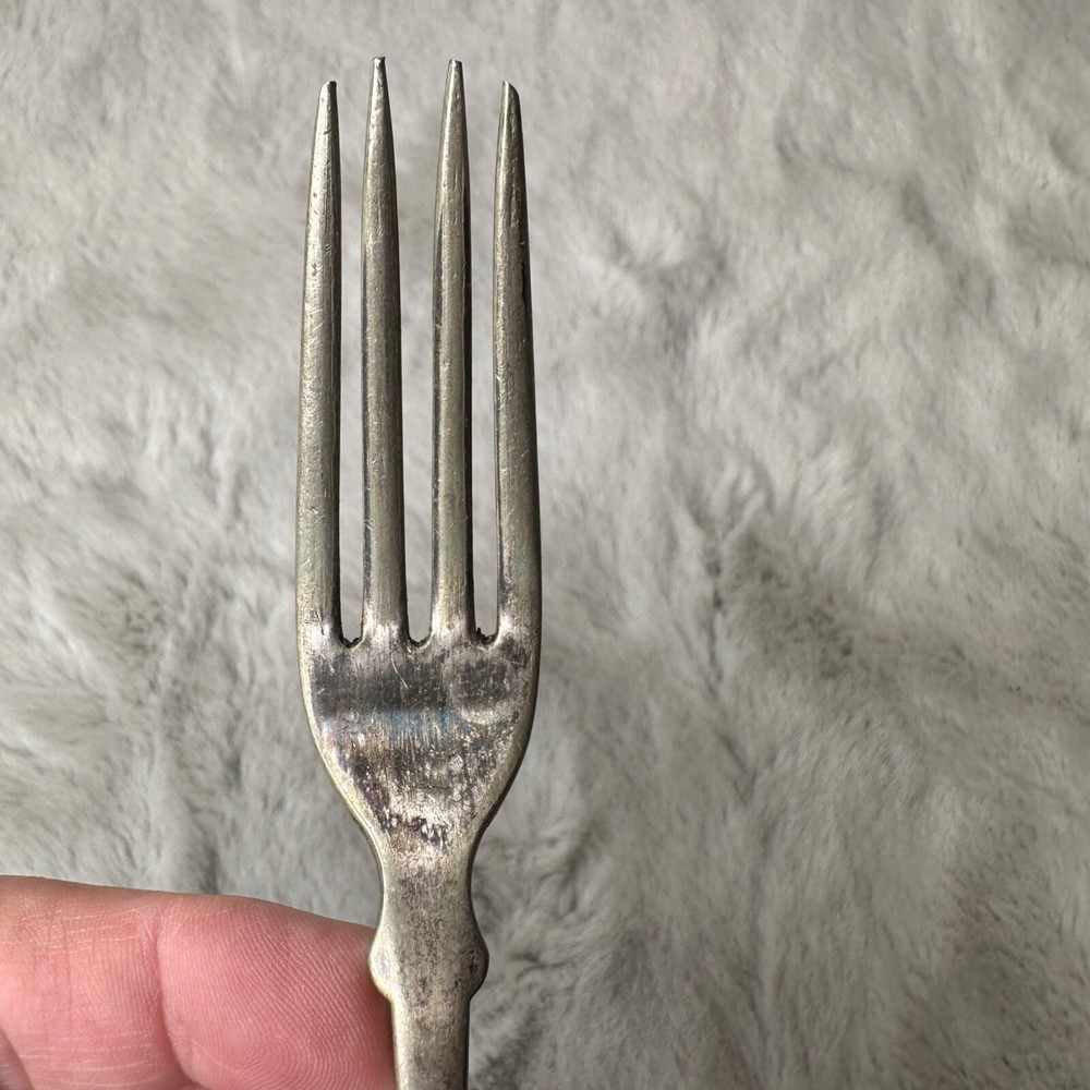 Rogers International Fork 1847 Silver Plate Tipped Single Fork