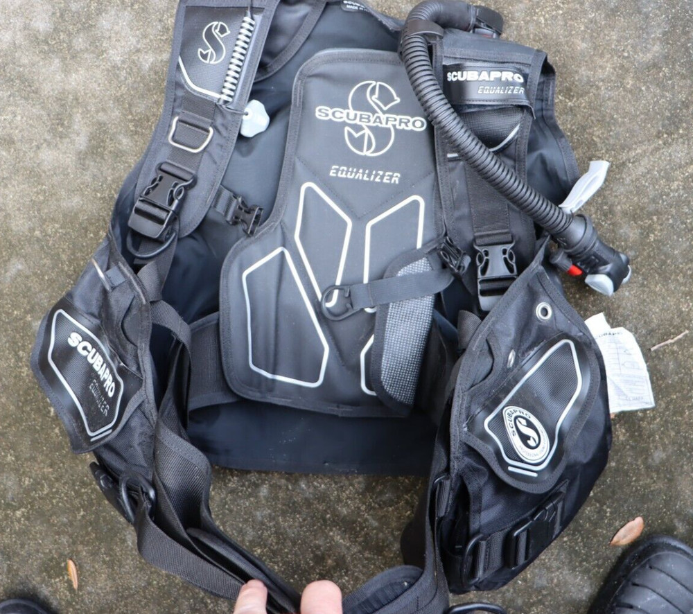 Scubapro Equalizer Buoyancy Compensator Size XL