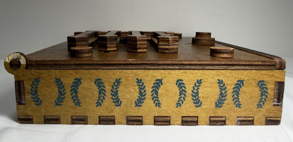Caesar's Codex True Genius Wooden Brainteaser Puzzle Box