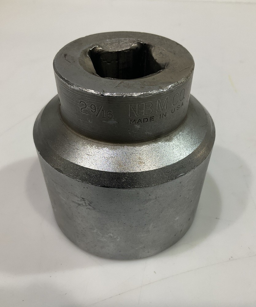 NBM CO  2-9/16  12POINT SOCKET  Y2M
