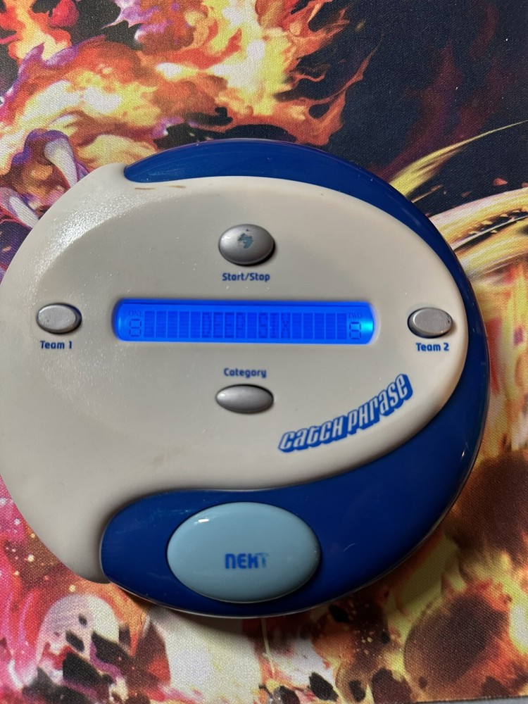Catch Phrase Electronic Handheld Game 2004, Pre-owned Works